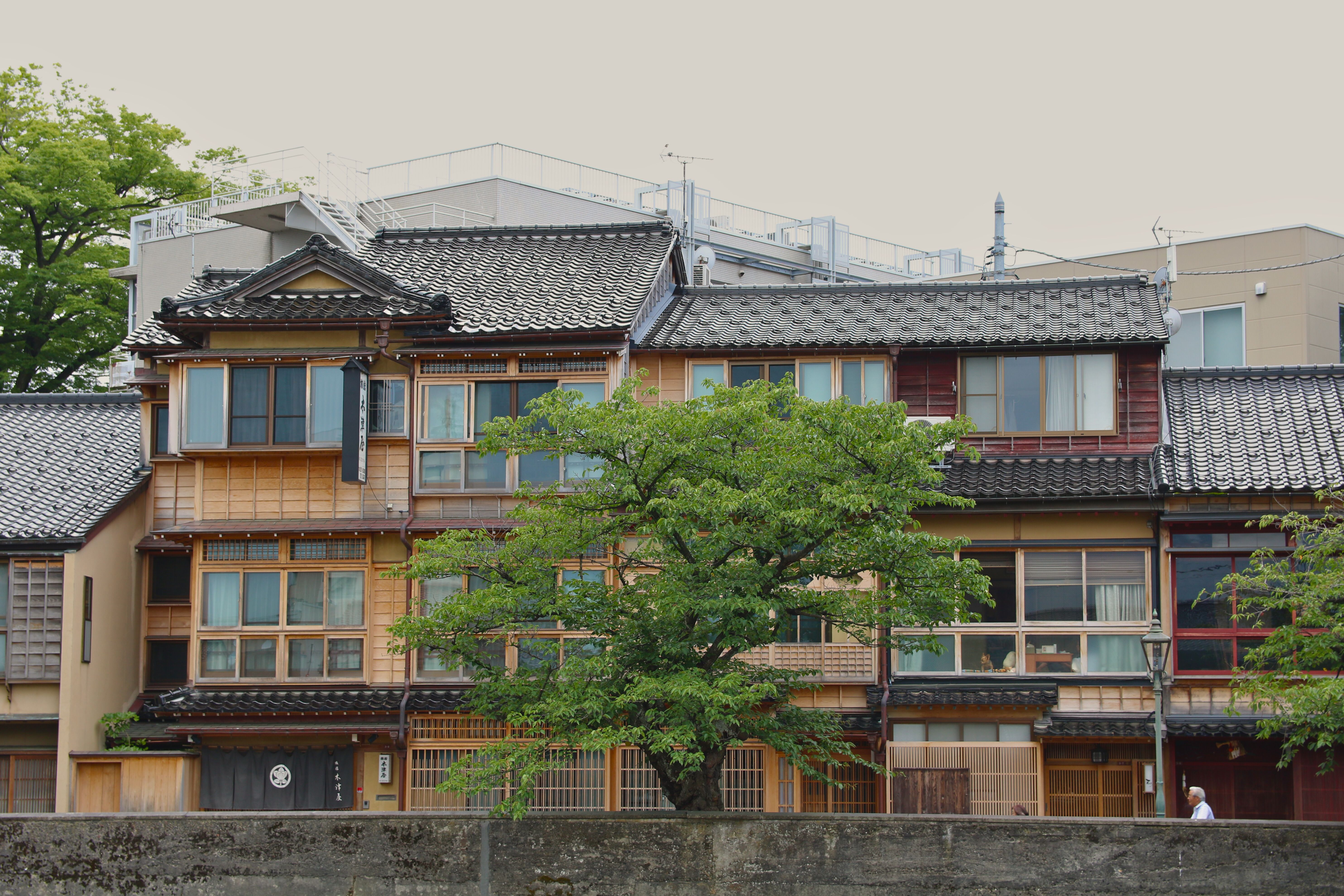 El barrio de geishas que nadie te cuenta: un hotel con alma en Kanazawa