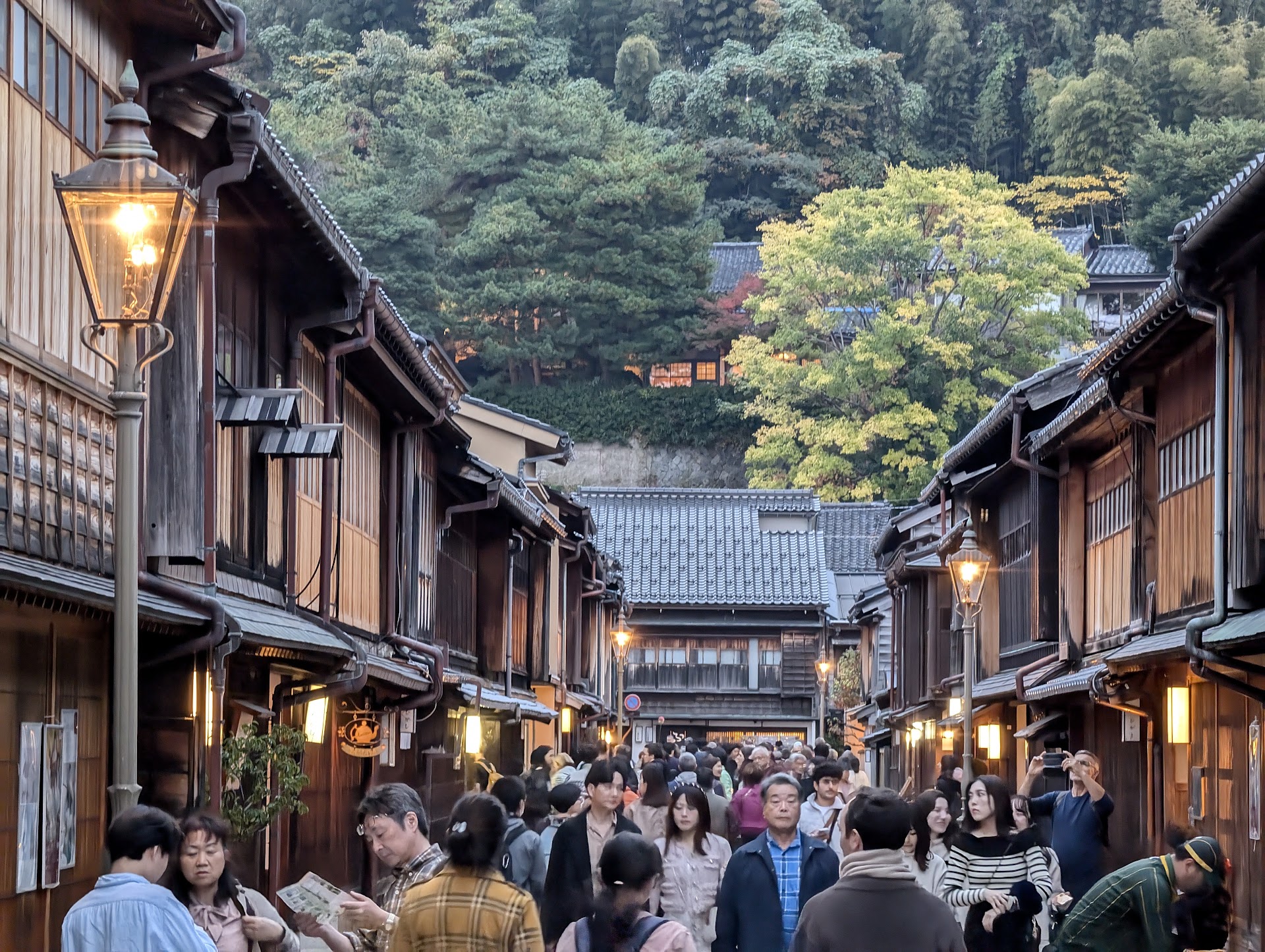 El barrio de geishas que nadie te cuenta: un hotel con alma en Kanazawa