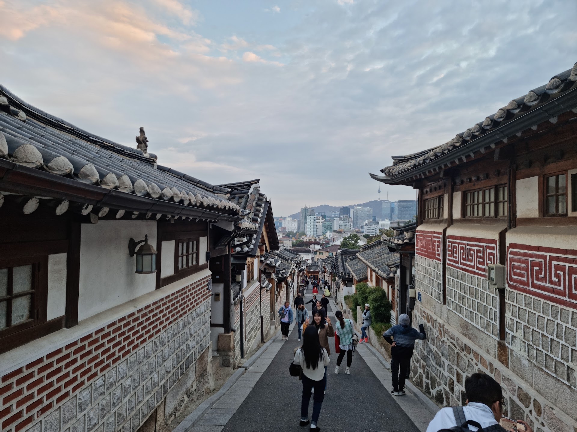 El hanok de Bukchon que nadie te cuenta: dormir dentro de la historia de Seúl