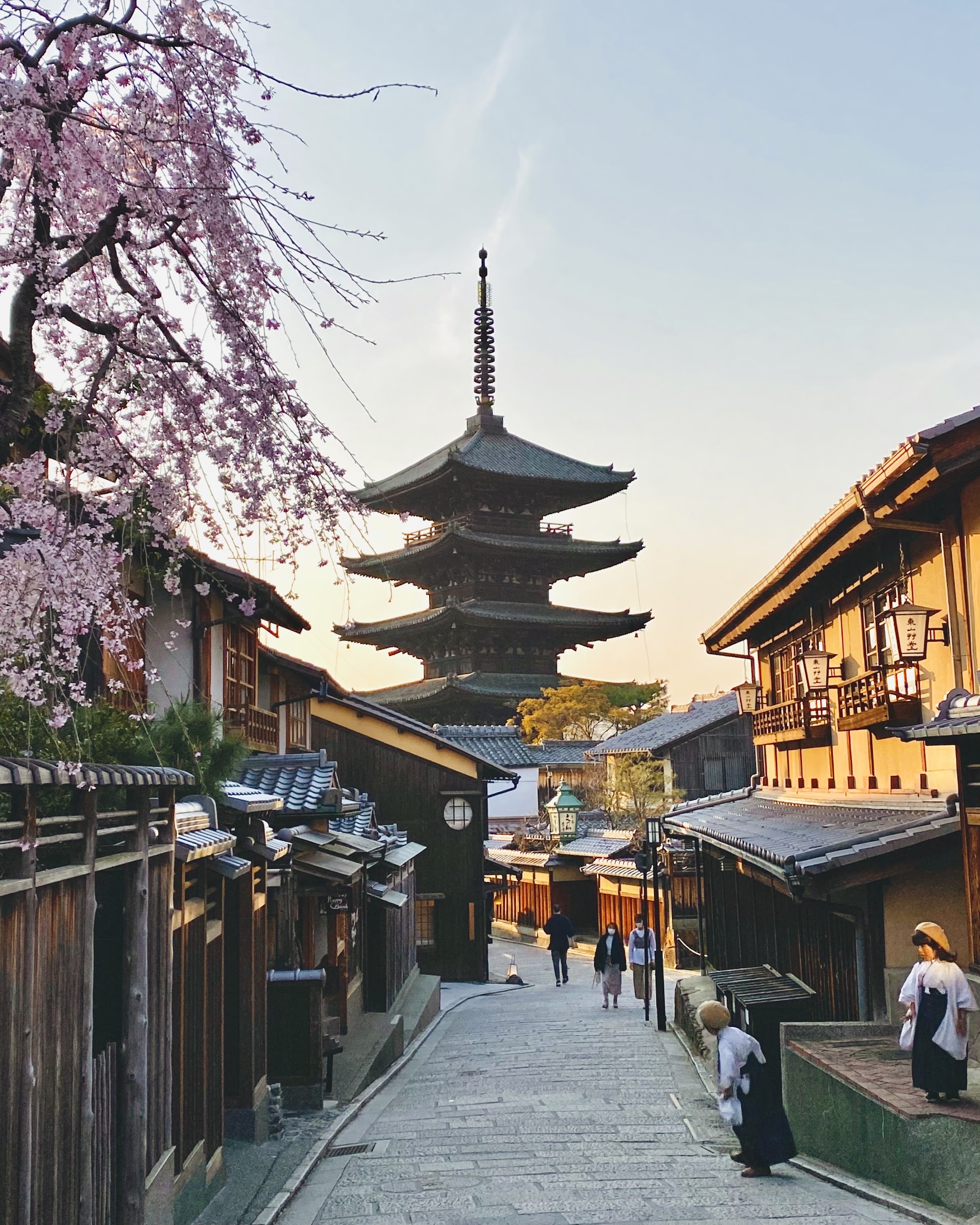 El ryokan que los viajeros de Kioto no te cuentan: una machiya del siglo XVIII convertida en hotel con alma