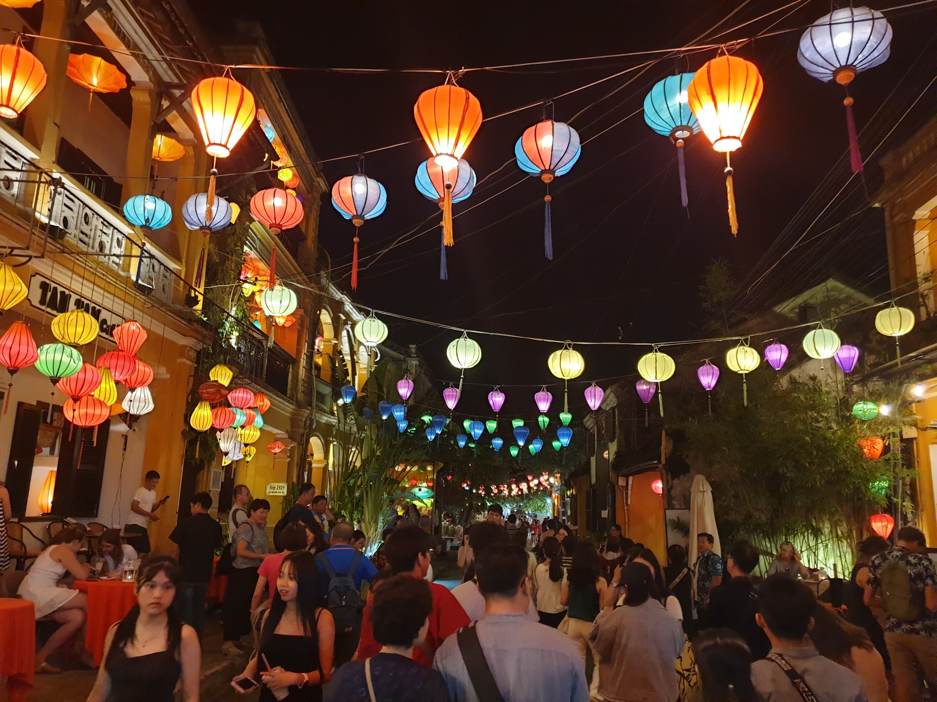 Anantara Hoi An: el río Thu Bon al amanecer y las linternas que nadie ve encenderse